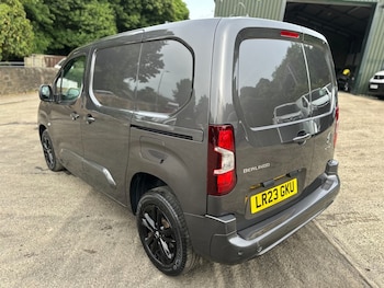Used Citroen Berlingo 2023 for sale - 76420717: Photo