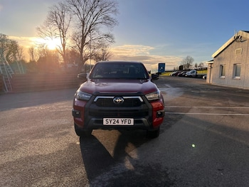 Used Toyota Hilux 2024 for sale - 76750237: Photo