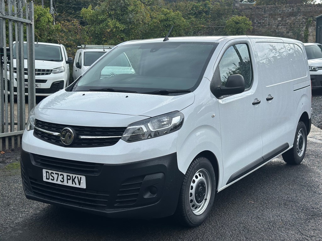 Used Vauxhall Vivaro 2023 for sale - 76420722: Photo 2