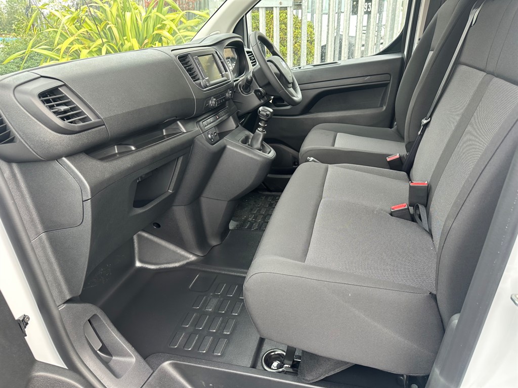 Used Vauxhall Vivaro 2023 for sale - 76420722: Photo 20