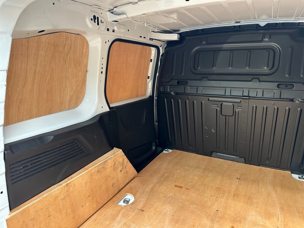 Used Peugeot Partner 2024 for sale - 76420708: Photo 22