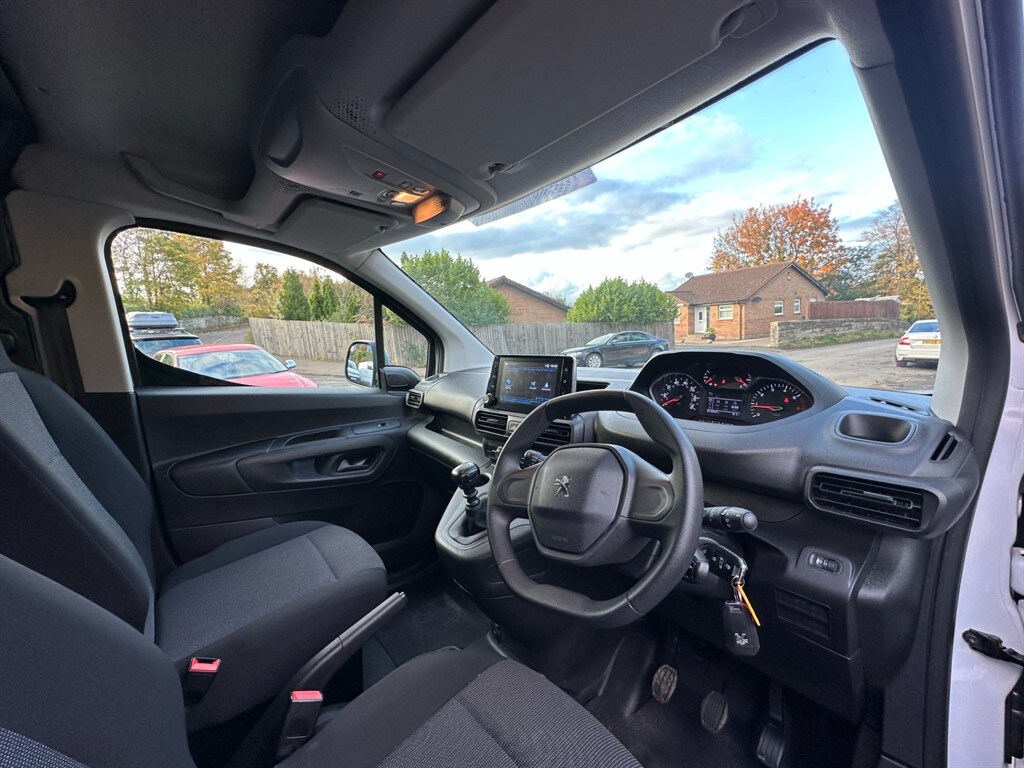 Used Peugeot Partner 2024 for sale - 76420708: Photo 30