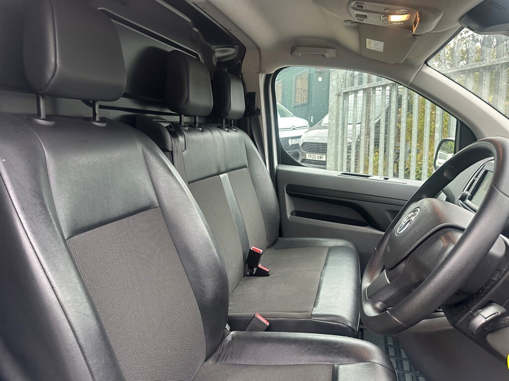 Used Vauxhall Vivaro 2022 for sale - 76420728: Photo 9