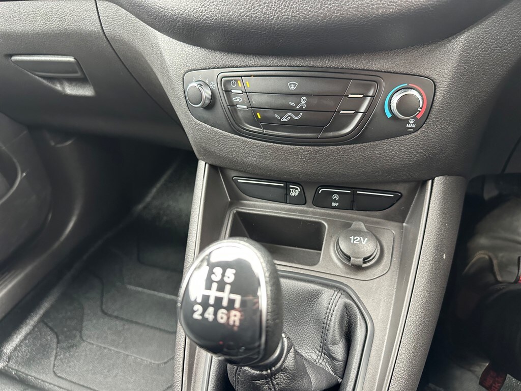 Used Ford Transit Courier 2020 for sale - 76420700: Photo 31