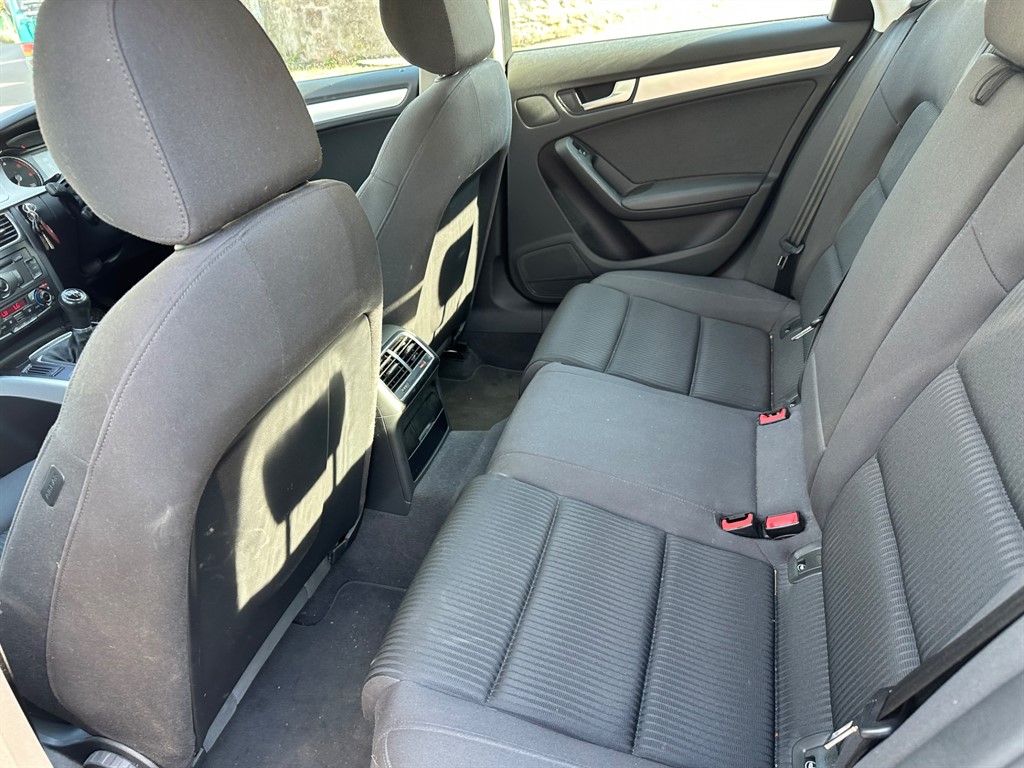 Used Audi A4 2009 for sale - 76420707: Photo 10