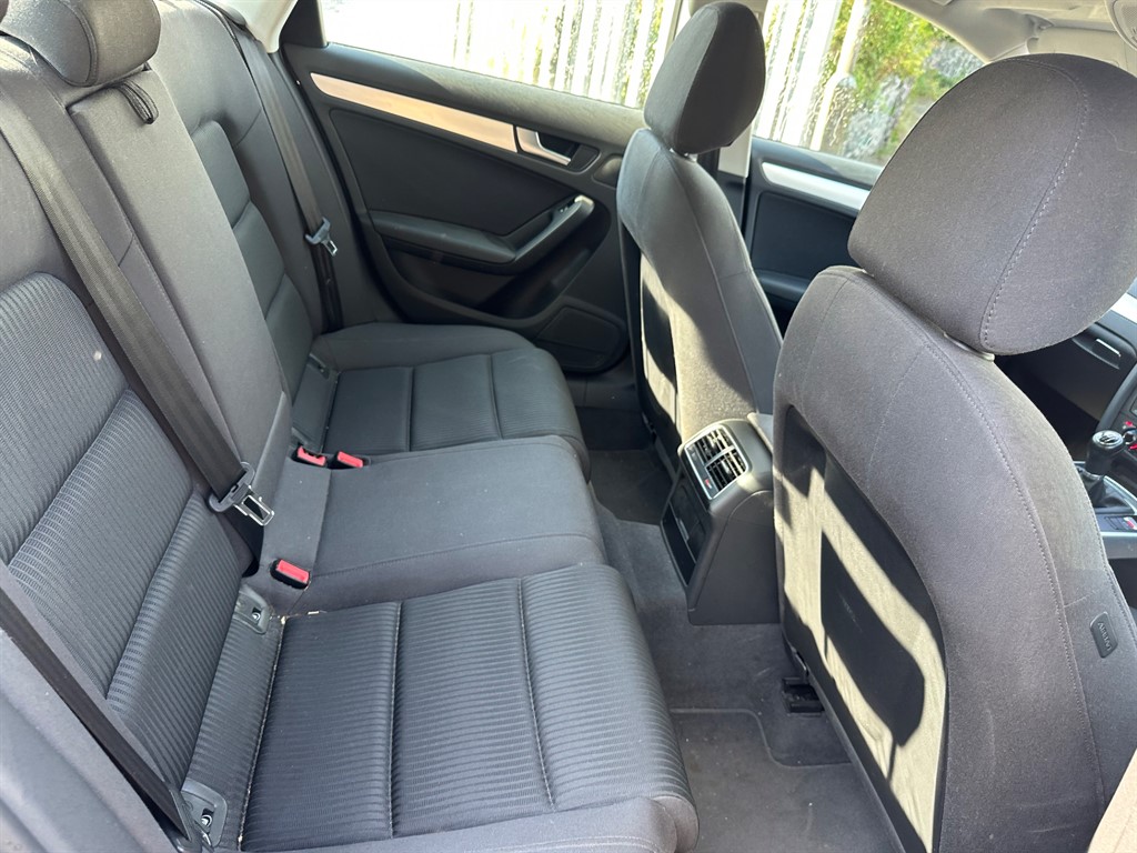 Used Audi A4 2009 for sale - 76420707: Photo 11