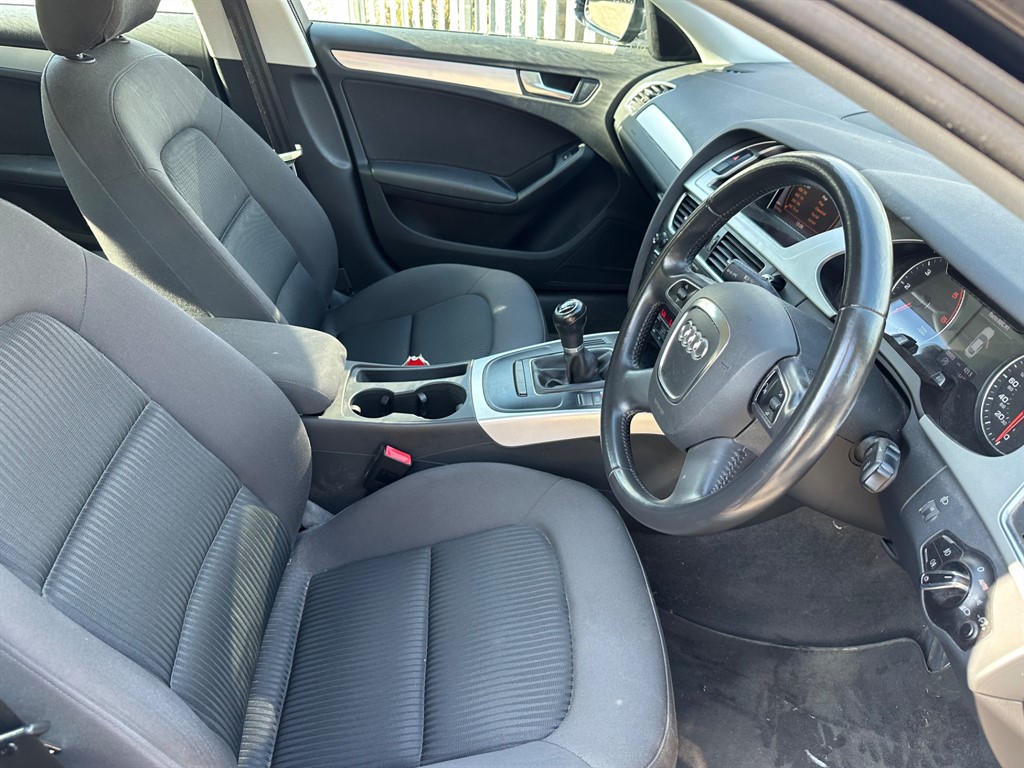 Used Audi A4 2009 for sale - 76420707: Photo 12