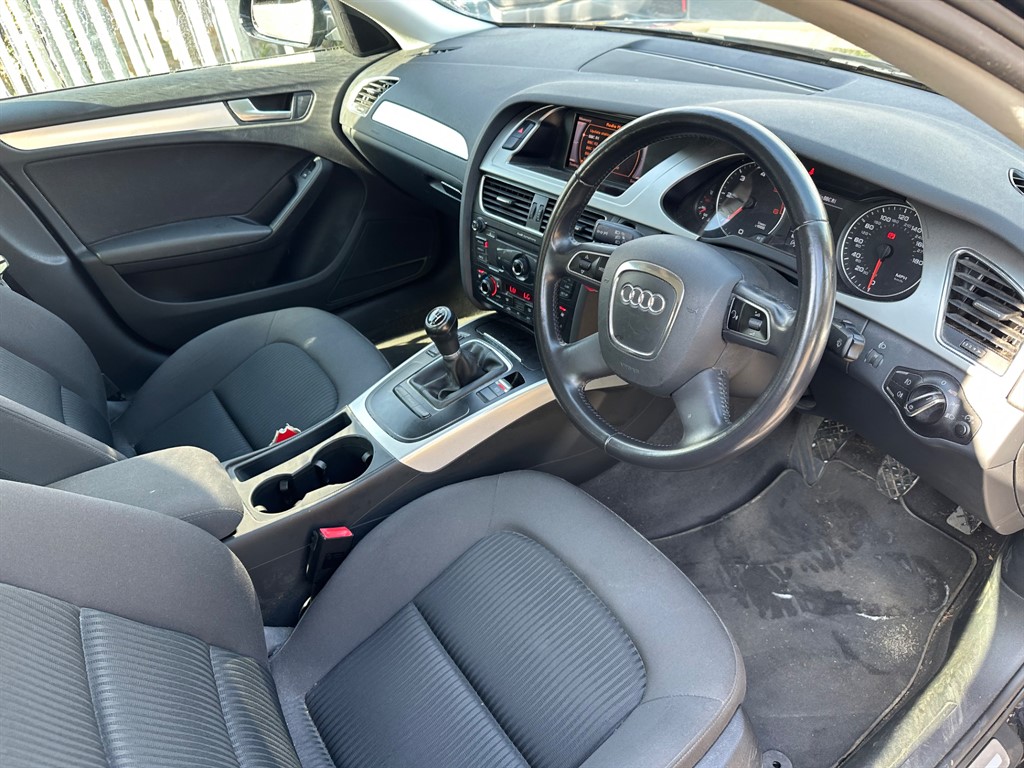 Used Audi A4 2009 for sale - 76420707: Photo 13