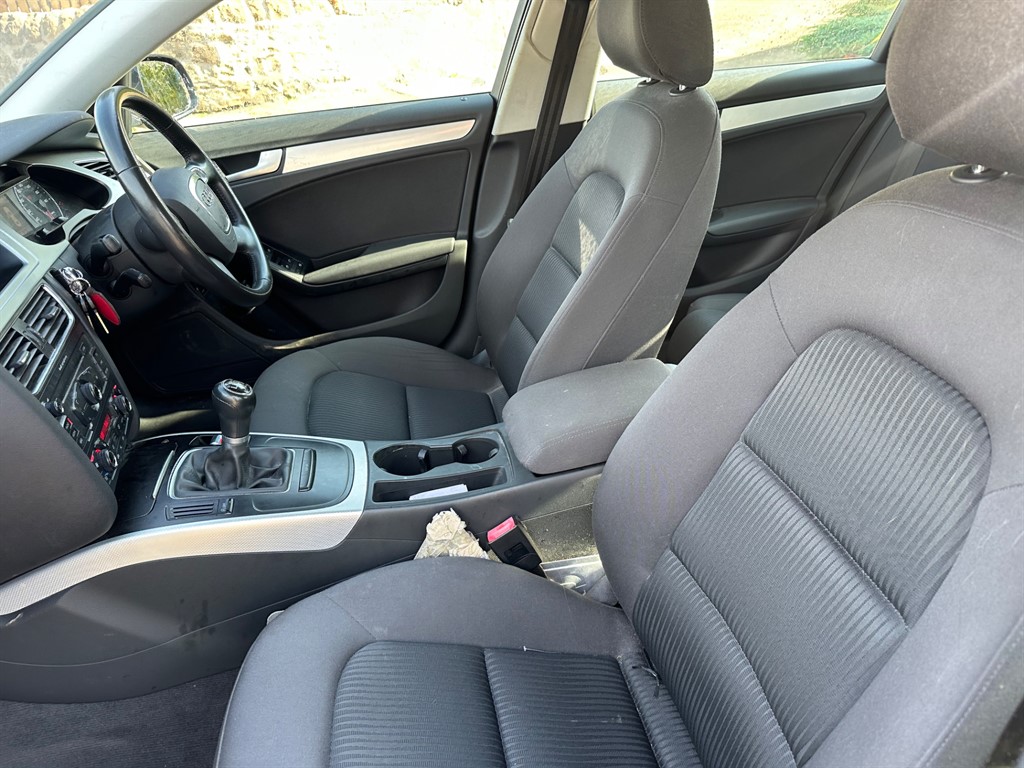 Used Audi A4 2009 for sale - 76420707: Photo 9