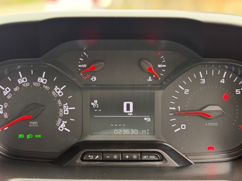 Used Peugeot Partner 2021 for sale - 77988846: Photo 22