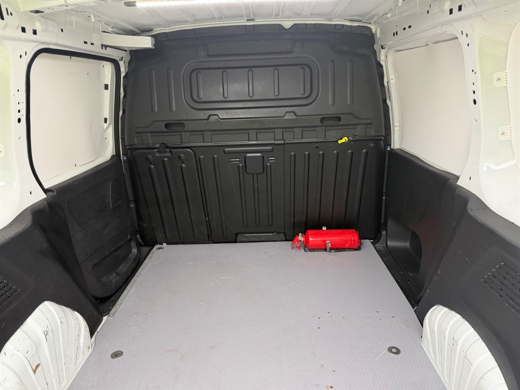 Used Peugeot Partner 2021 for sale - 77988846: Photo 28