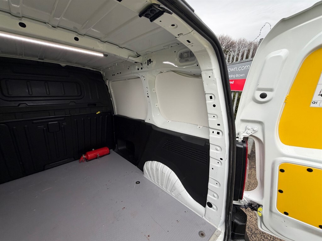 Used Peugeot Partner 2021 for sale - 77988846: Photo 32