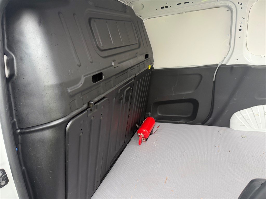 Used Peugeot Partner 2021 for sale - 77988846: Photo 34