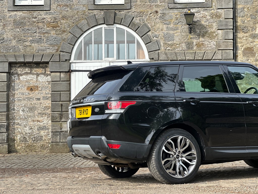 Used Land Rover Range Rover Sport 2015 for sale - 78022697: Photo 8