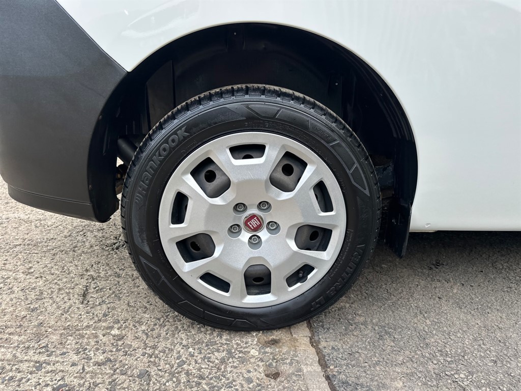 Used Fiat Doblo 2023 for sale - 77665331: Photo 33