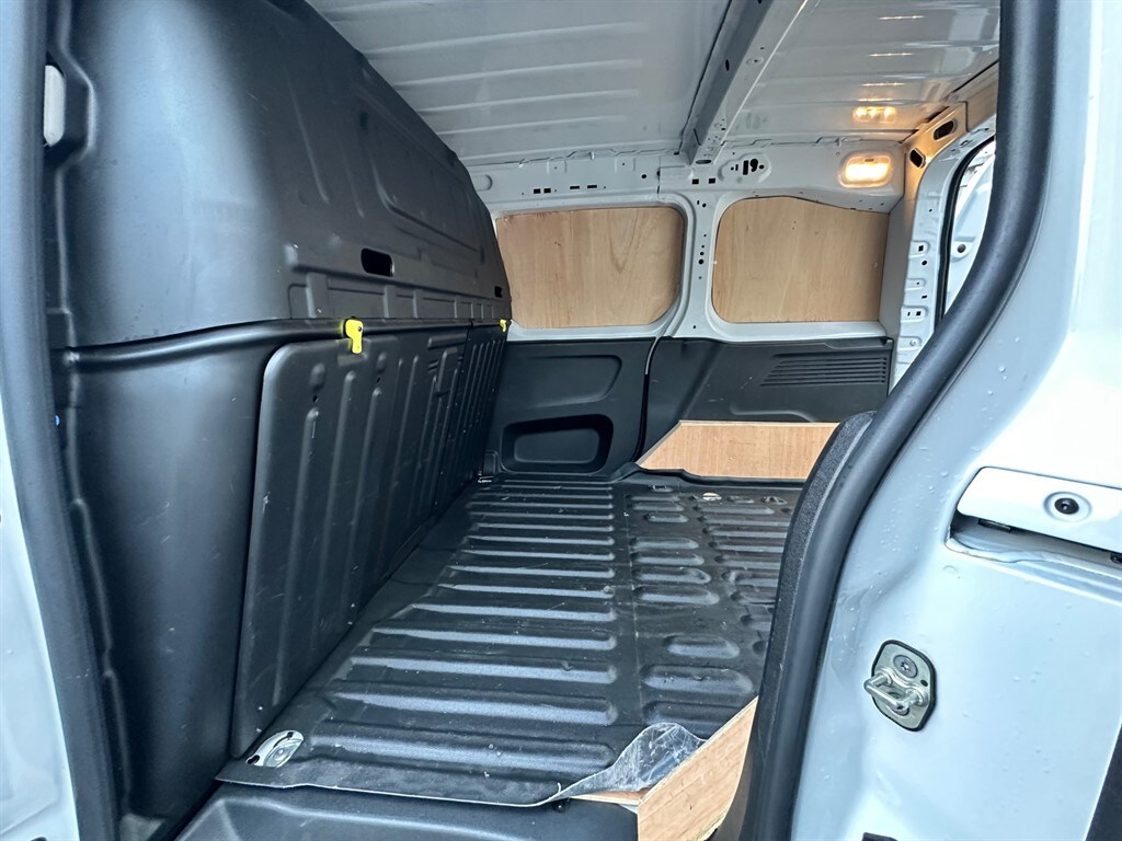 Used Peugeot Partner 2022 for sale - 77256631: Photo 18