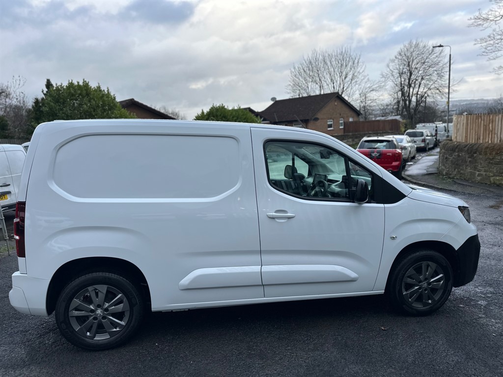 Used Peugeot Partner 2022 for sale - 77256631: Photo 24