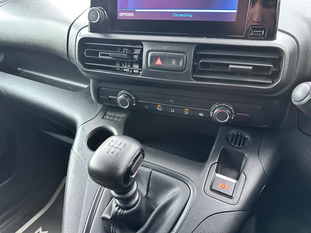 Used Peugeot Partner 2022 for sale - 77256631: Photo 55