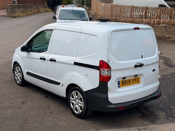 Used Ford Transit Courier 2019 for sale - 79339146: Photo