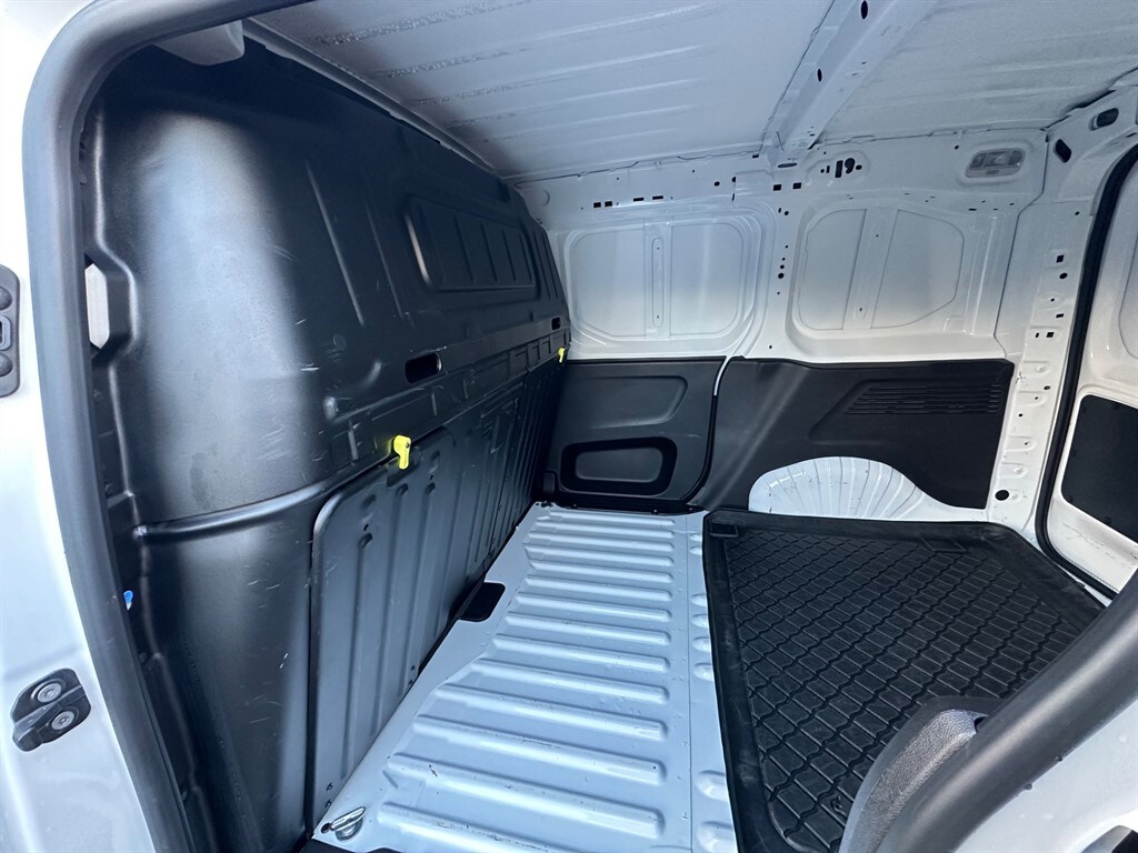 Used Citroen Berlingo 2021 for sale - 76984391: Photo 15