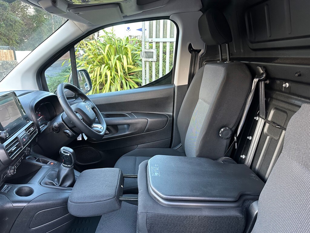 Used Citroen Berlingo 2021 for sale - 76984391: Photo 40