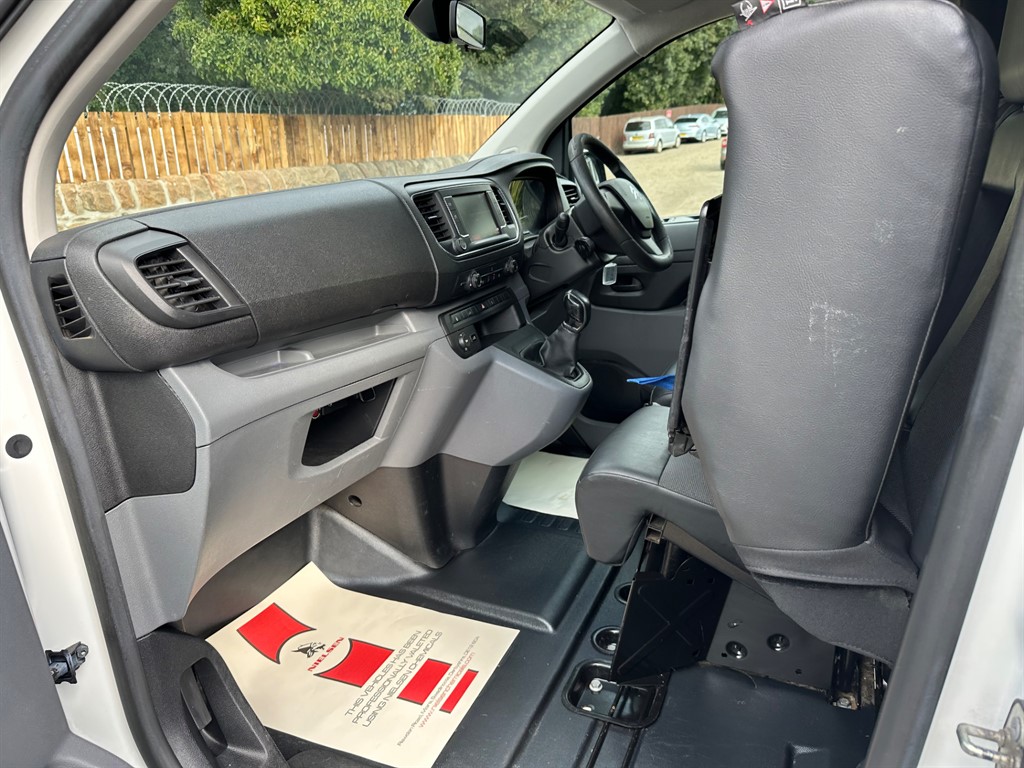 Used Citroen Dispatch 2018 for sale - 76420696: Photo 30