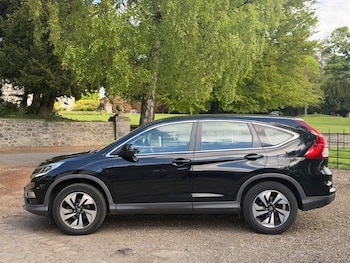 Used Honda CR-V 2017 for sale - 78486503: Photo