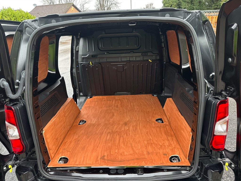 Used Peugeot Partner 2024 for sale - 77256648: Photo 18