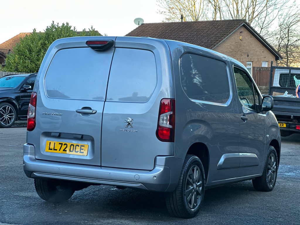 Used Peugeot Partner 2022 for sale - 76696730: Photo 11