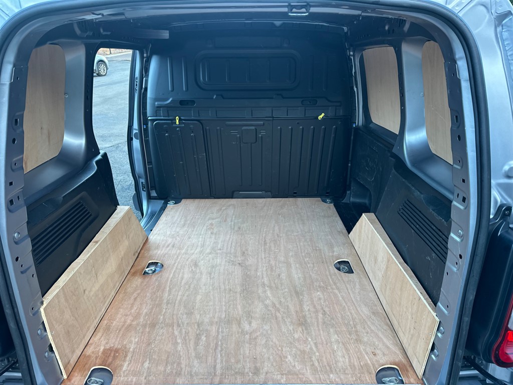 Used Peugeot Partner 2022 for sale - 76696730: Photo 17