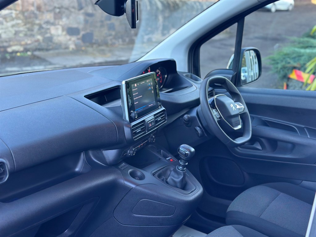 Used Peugeot Partner 2022 for sale - 76696730: Photo 28