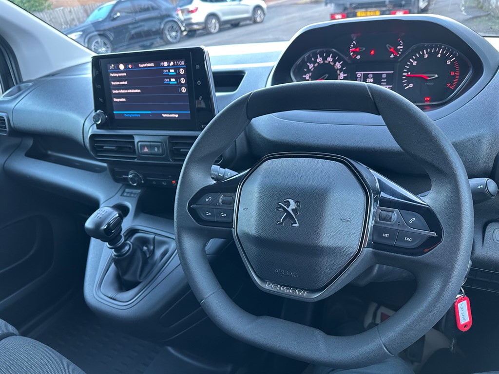 Used Peugeot Partner 2022 for sale - 76696730: Photo 35