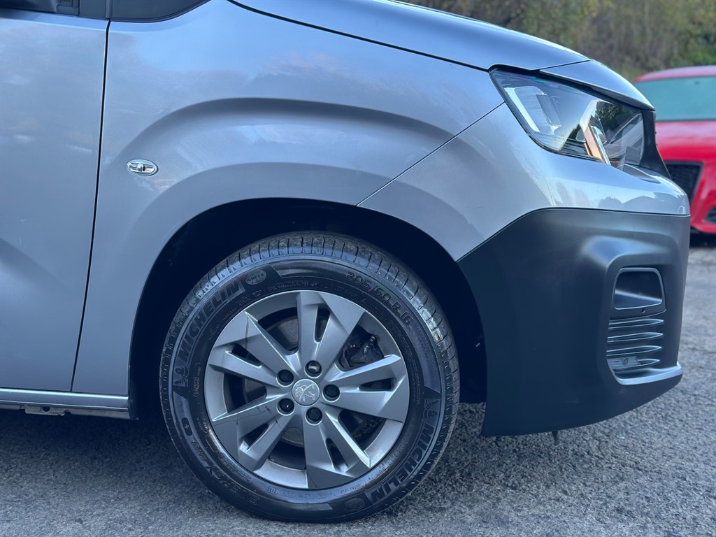 Used Peugeot Partner 2022 for sale - 76696730: Photo 42