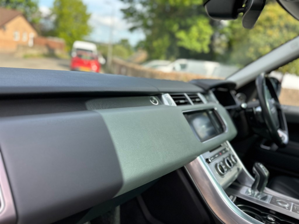 Used Land Rover Range Rover Sport 2015 for sale - 77983115: Photo 37