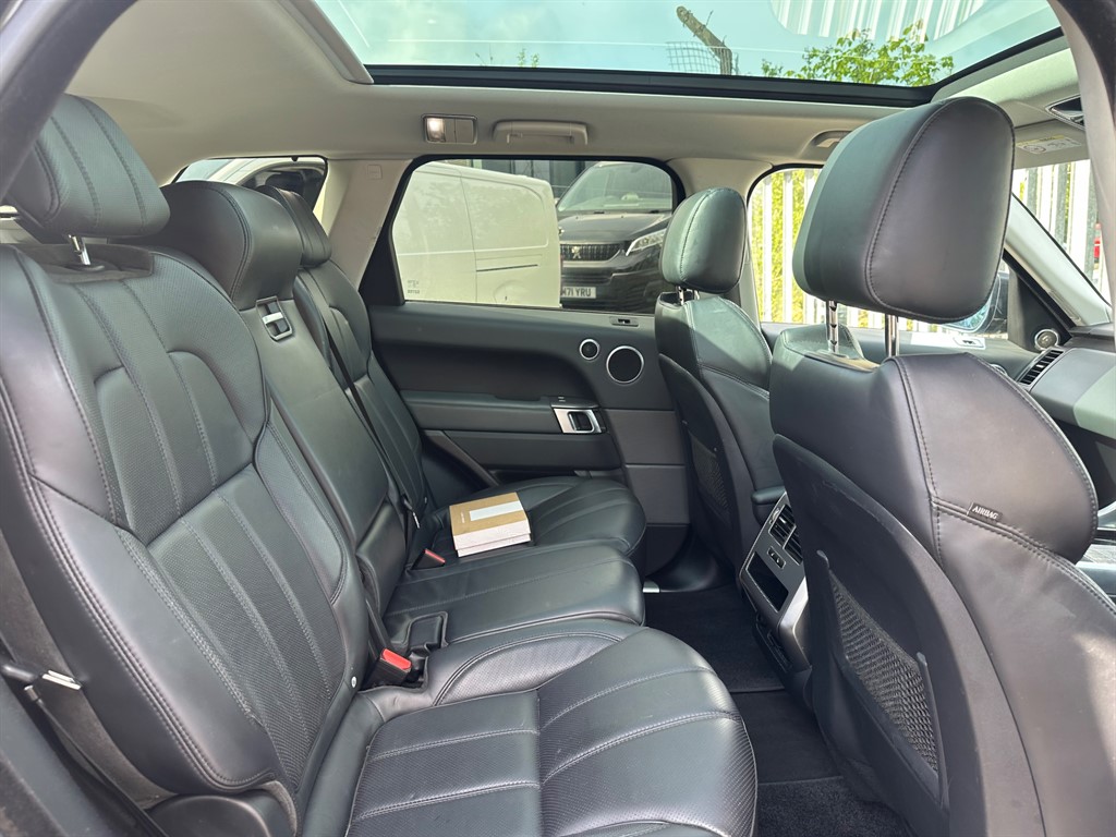 Used Land Rover Range Rover Sport 2015 for sale - 77983115: Photo 45