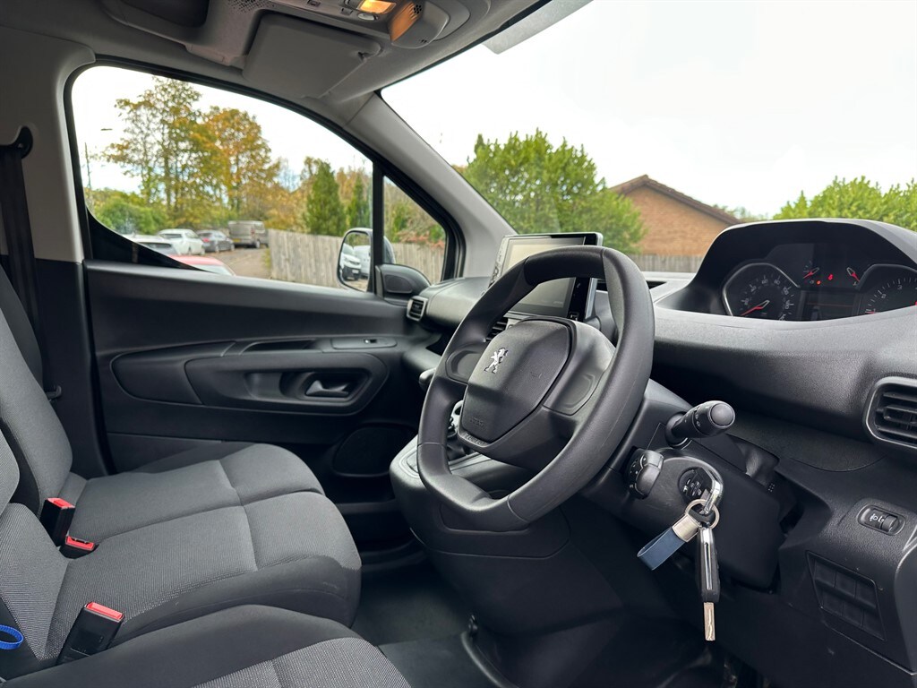 Used Peugeot Partner 2022 for sale - 76420710: Photo 13