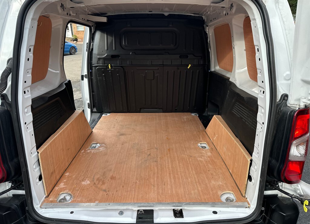 Used Peugeot Partner 2022 for sale - 76420710: Photo 23