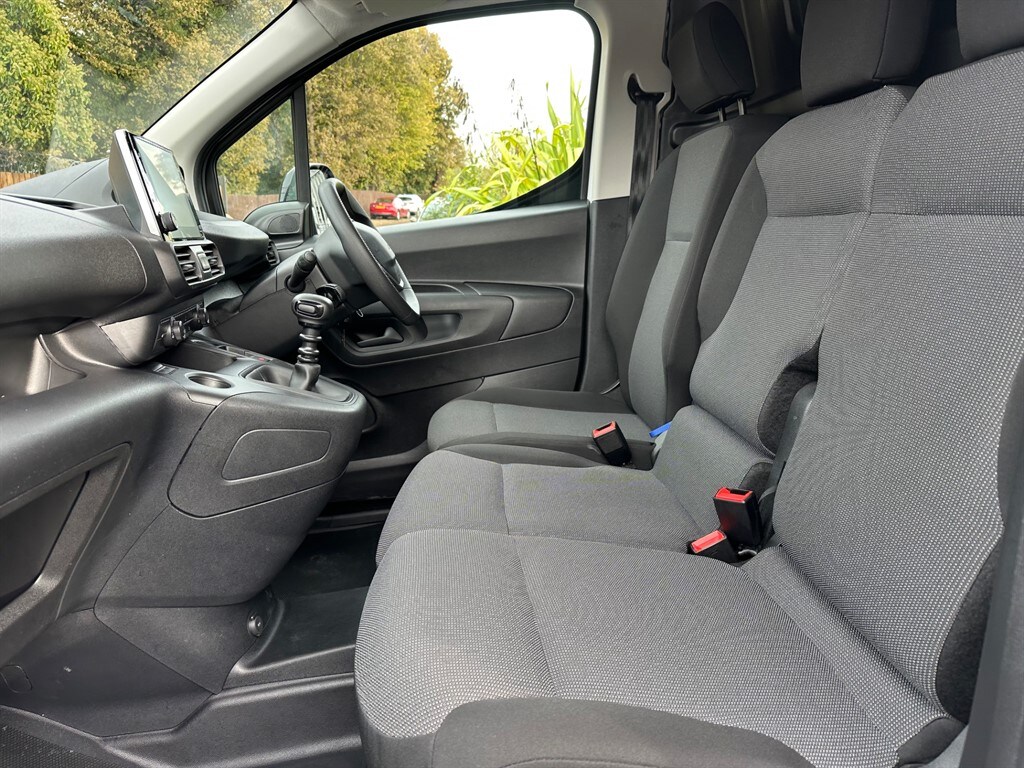 Used Peugeot Partner 2022 for sale - 76420710: Photo 35
