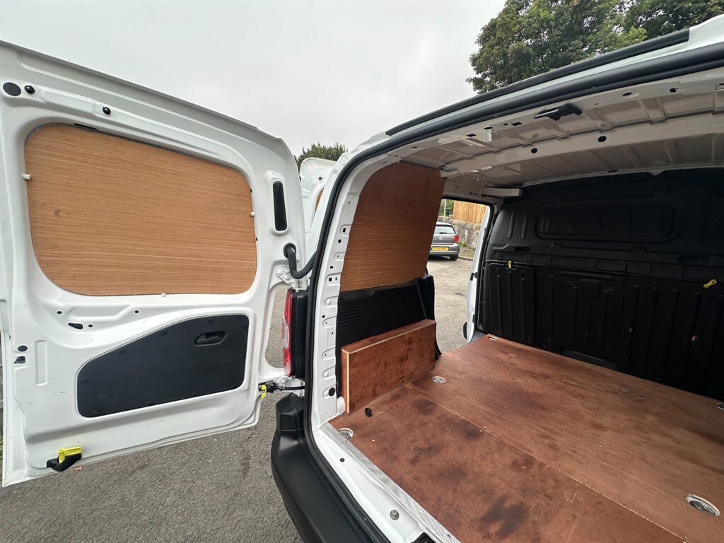 Used Citroen Berlingo 2022 for sale - 76420699: Photo 16