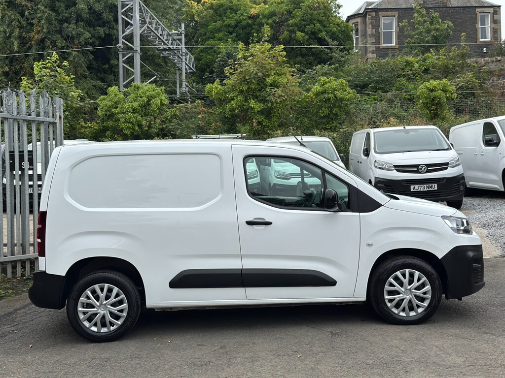 Used Citroen Berlingo 2022 for sale - 76420699: Photo 4