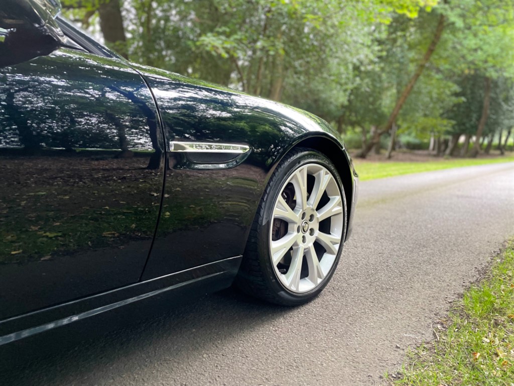 Used Jaguar XK 2012 for sale - 76420712: Photo 40