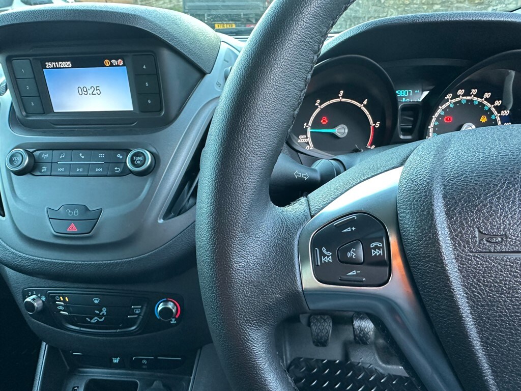 Used Ford Transit Courier 2019 for sale - 76420692: Photo 39