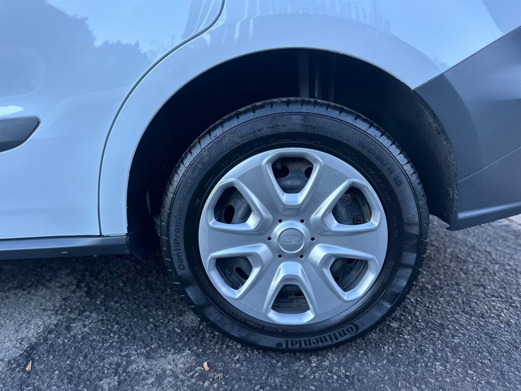 Used Ford Transit Courier 2019 for sale - 76420692: Photo 52