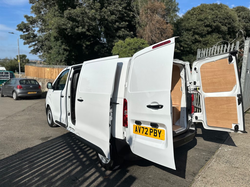 Used Citroen Dispatch 2022 for sale - 76420724: Photo 16