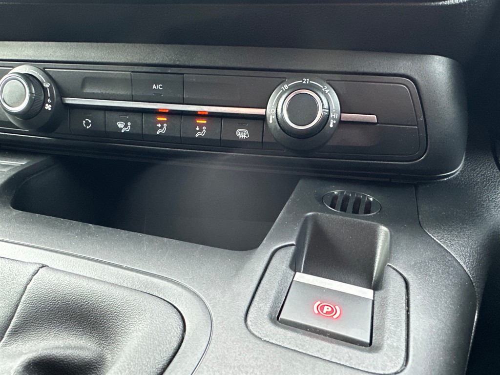 Used Vauxhall Combo 2022 for sale - 77819199: Photo 32