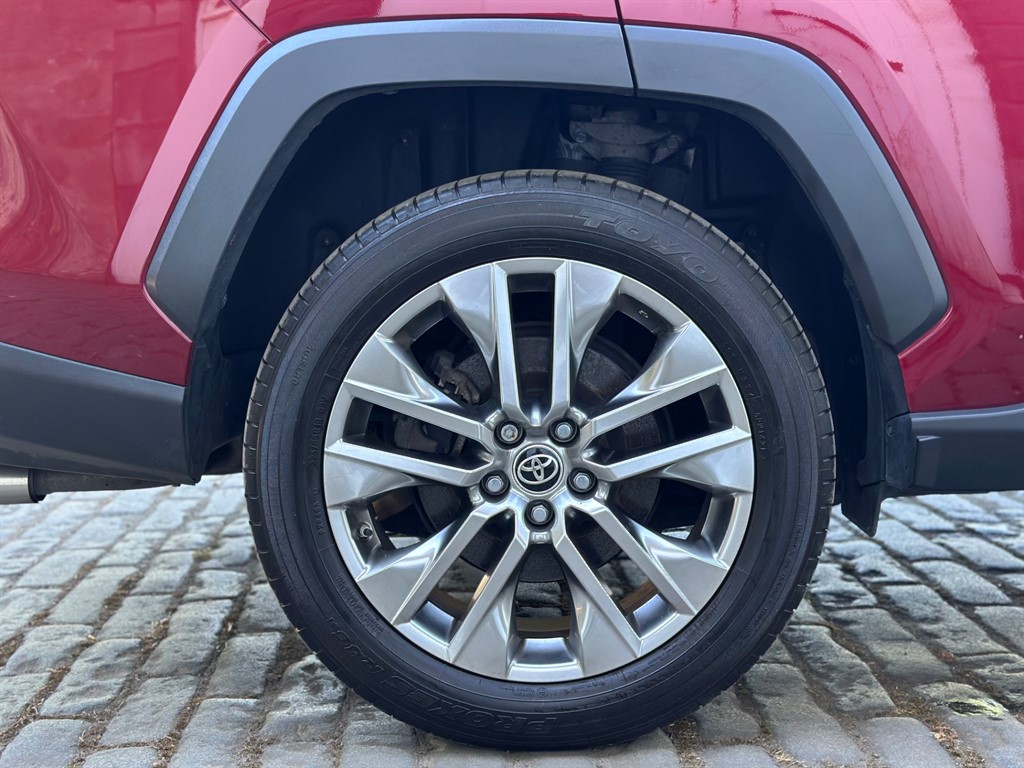 Used Toyota RAV4 2021 for sale - 76420730: Photo 12