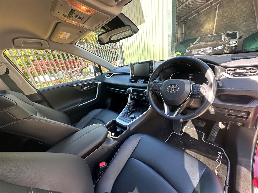 Used Toyota RAV4 2021 for sale - 76420730: Photo 18