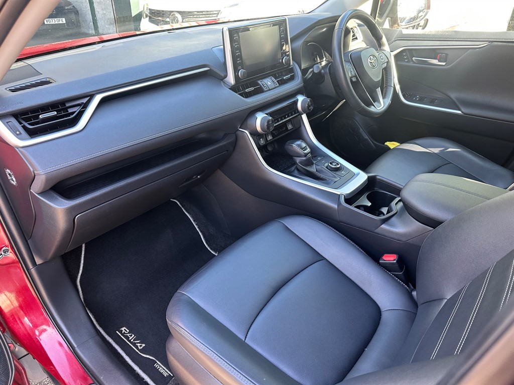 Used Toyota RAV4 2021 for sale - 76420730: Photo 34