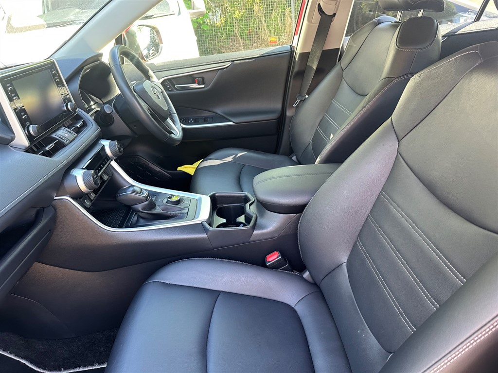 Used Toyota RAV4 2021 for sale - 76420730: Photo 36