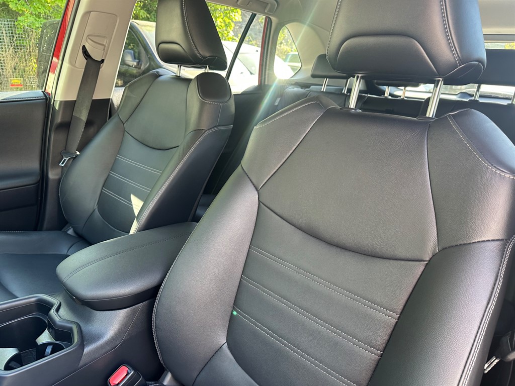 Used Toyota RAV4 2021 for sale - 76420730: Photo 37